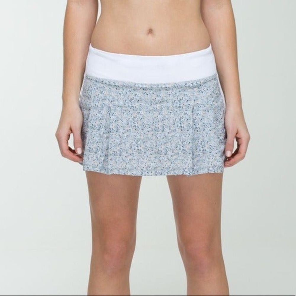 Lululemon pace rival skirt RARE